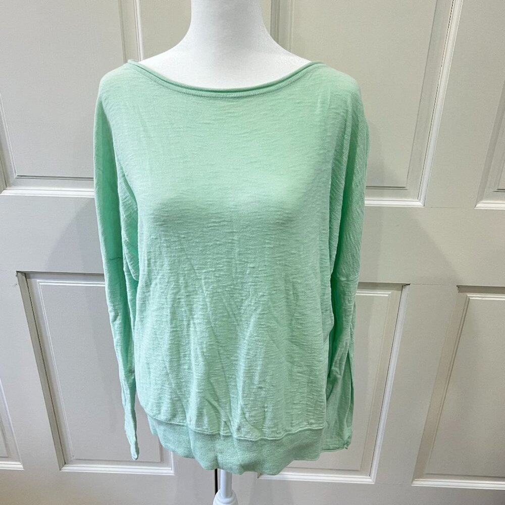 Vince seafoam green lightweight sweater, size L